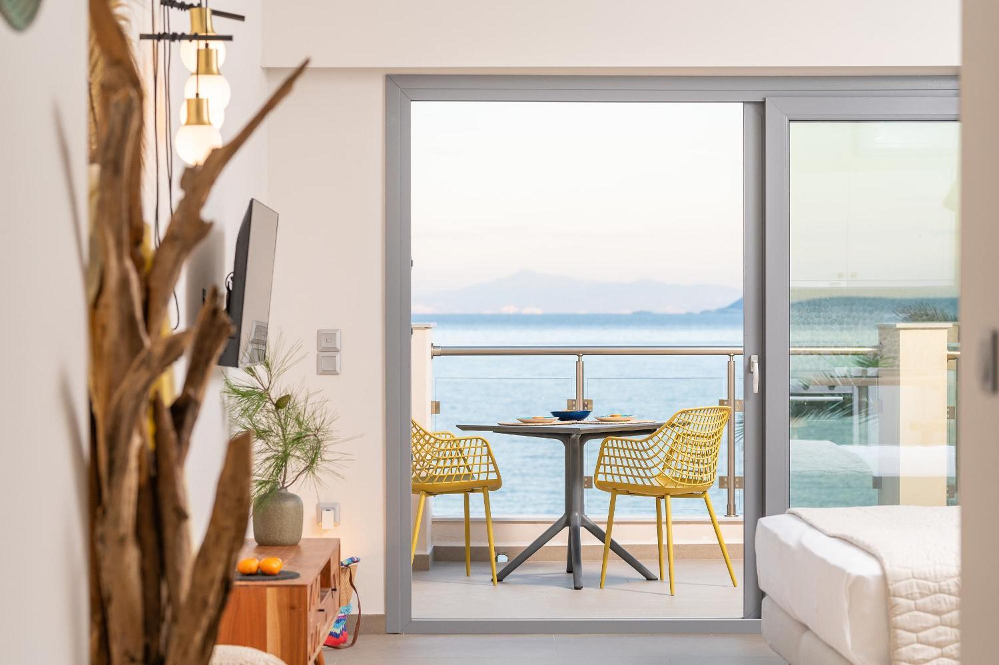 8Moons Boutique Apartments Kokkari Extérieur photo