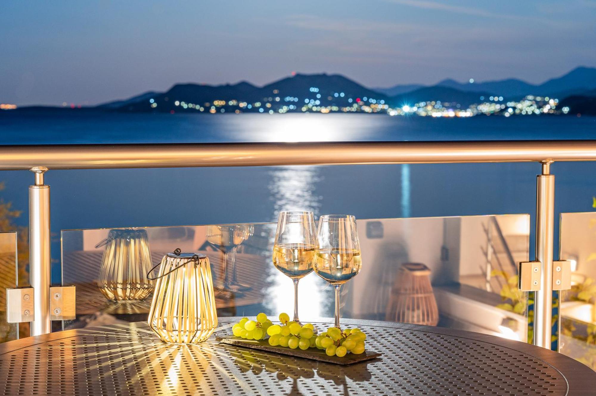 8Moons Boutique Apartments Kokkari Extérieur photo