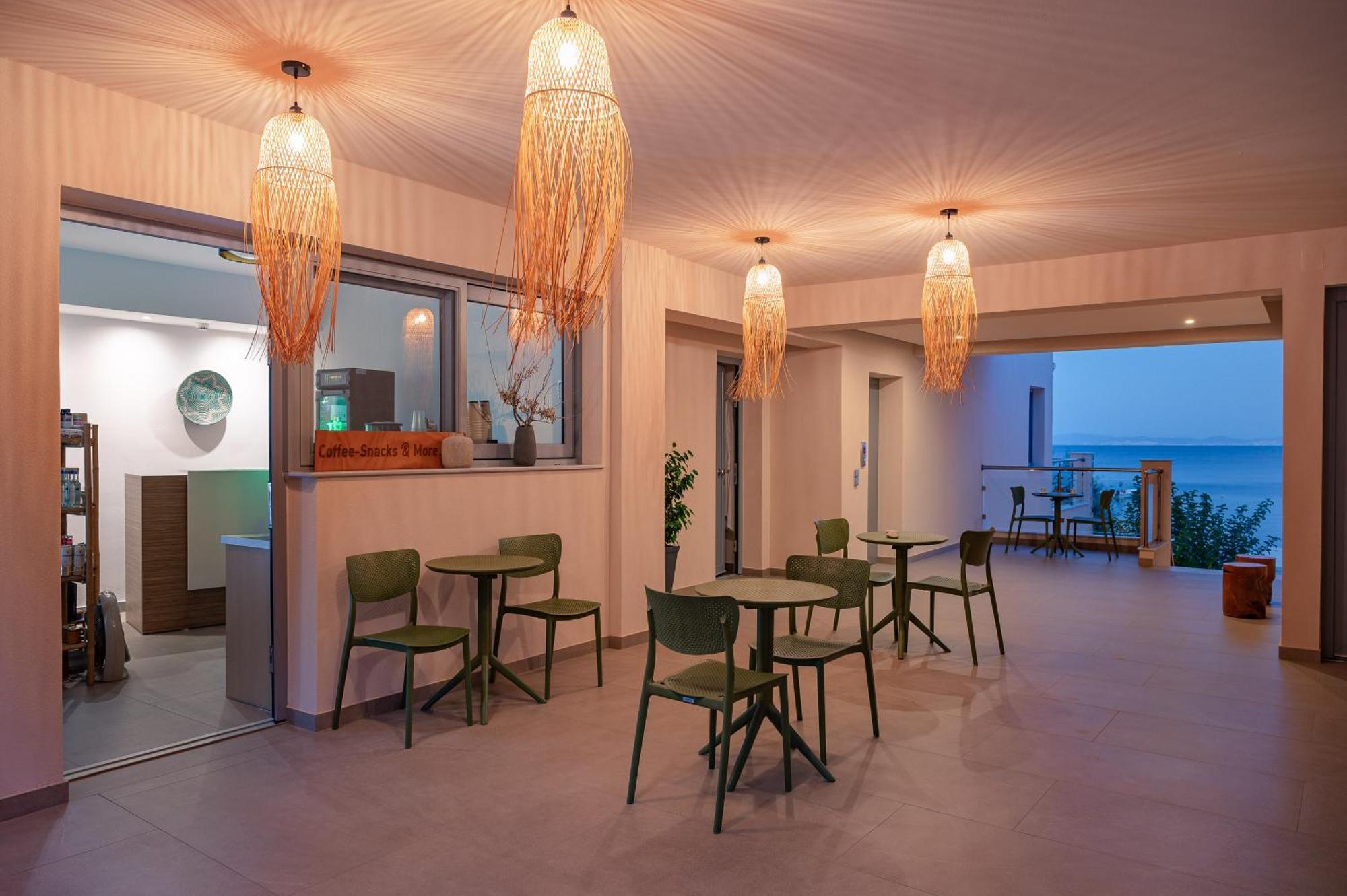 8Moons Boutique Apartments Kokkari Extérieur photo
